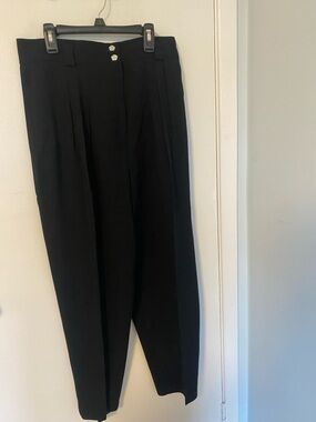 Vintage Louben black trousers with cute floral buttons